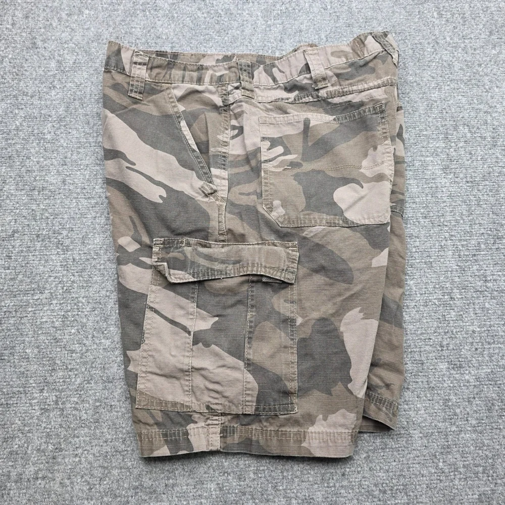 Wrangler Authentics Mens Camo Cargo Shorts Size 34 Relaxed Fit Cotton Camouflage
